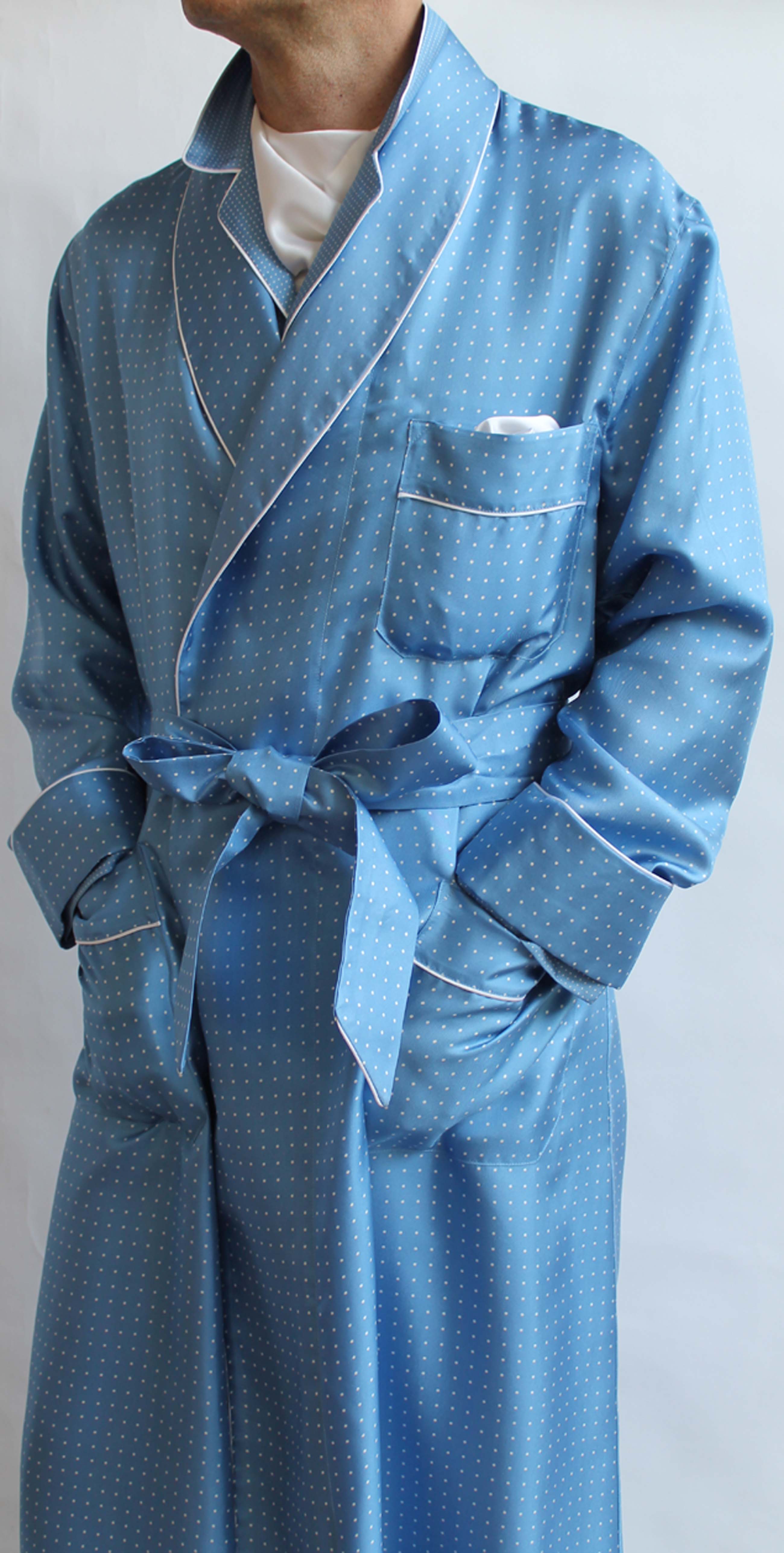 CLASSIC DRESSING GOWN FOR MAN IN 100% PRINTED TWILL SILK WITH PIPING